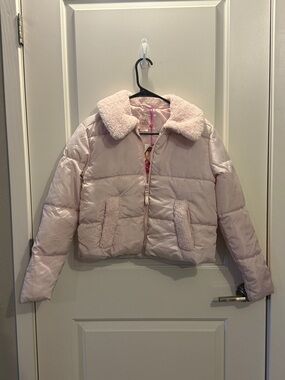 Paris Hilton Light Pink Cropped Sherpa Collar Puffer Jacket